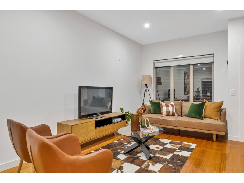 2/22 York Street, Glenroy VIC 3046