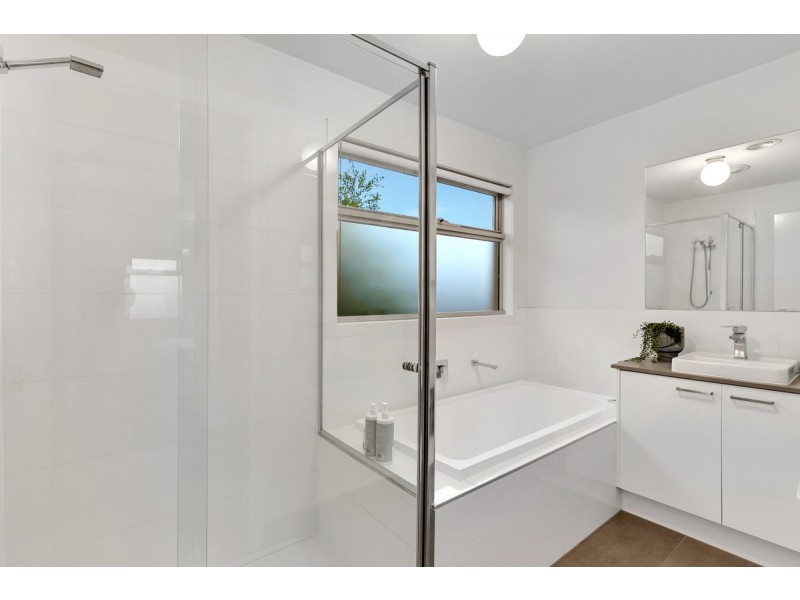 2/22 York Street, Glenroy VIC 3046