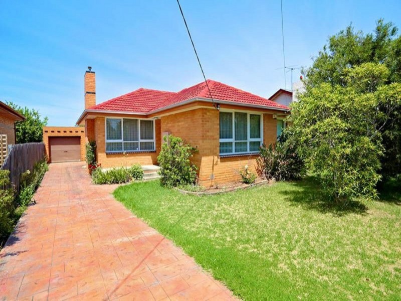 33 Anselm Grove, Glenroy VIC 3046