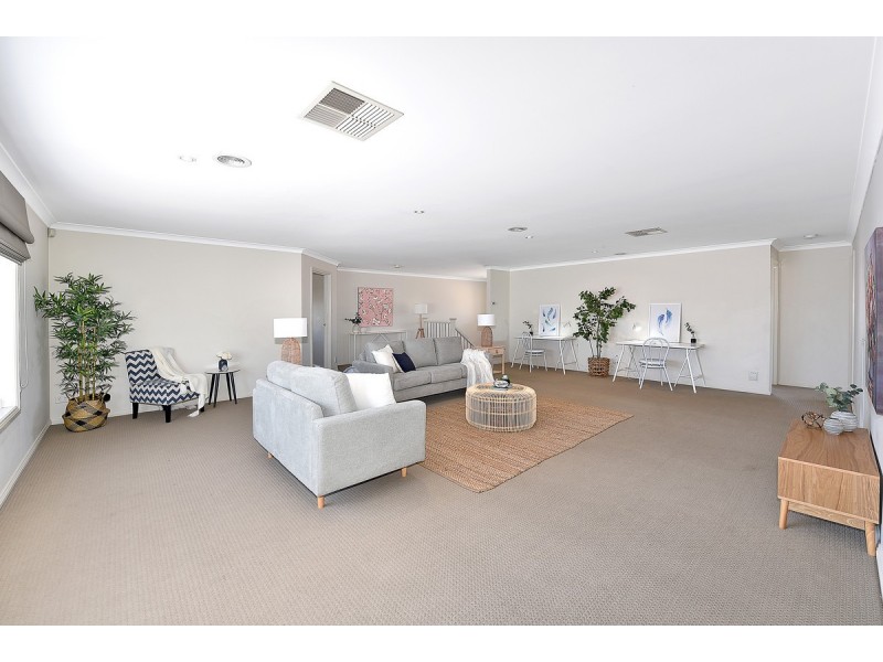 27 Vienna Chase, Lalor VIC 3075