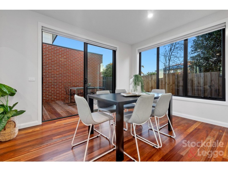 2/24 Maude Avenue, Glenroy VIC 3046