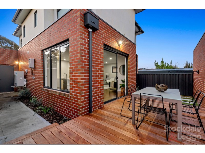 2/24 Maude Avenue, Glenroy VIC 3046