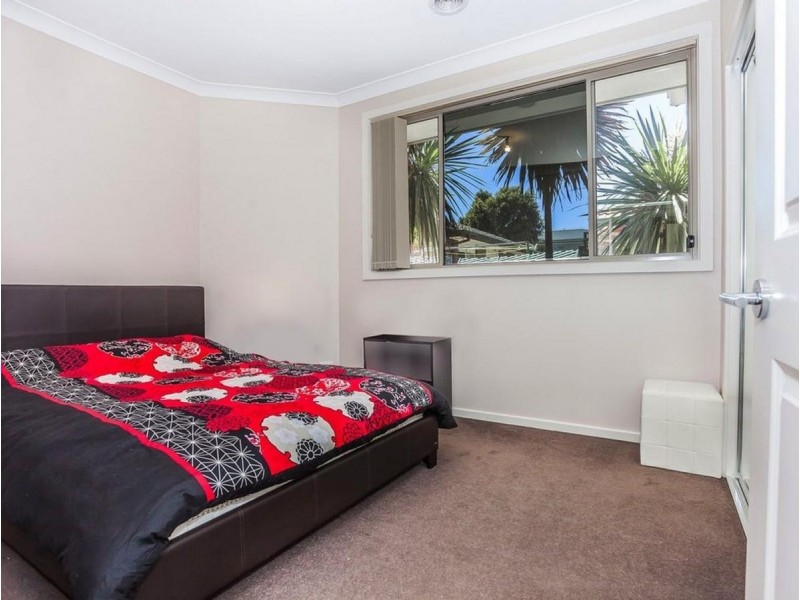 2/49 Melbourne Avenue, Glenroy VIC 3046
