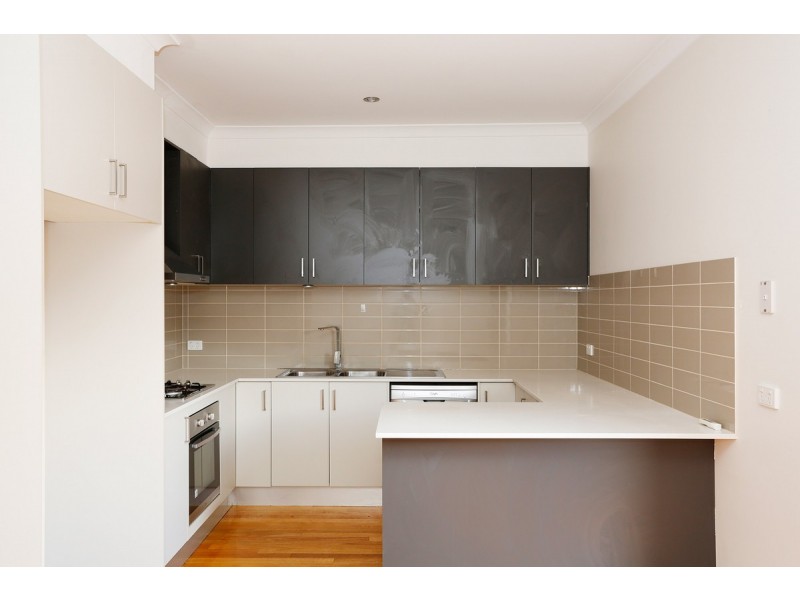 4/25 Gladstone Parade, Glenroy VIC 3046