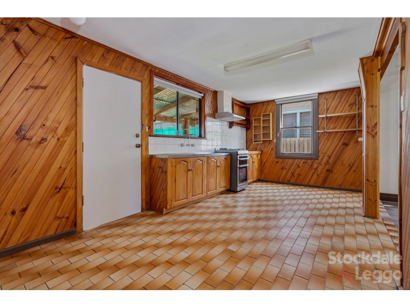 13 Molesworth Street, Coburg VIC 3058