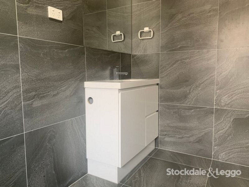 4/54 King Street, Dallas VIC 3047