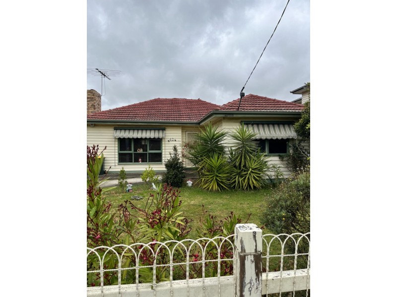 42 Sutherland Street, Hadfield VIC 3046