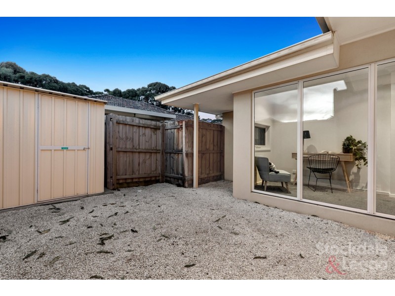 2/33 Evell Street, Glenroy VIC 3046