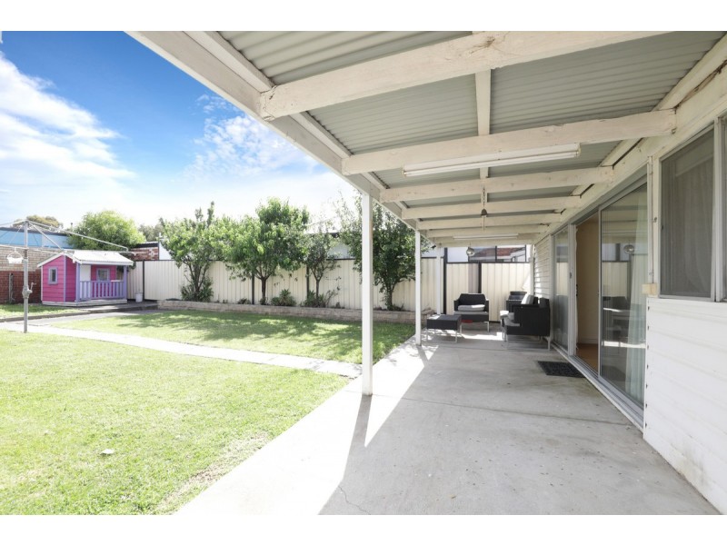 18 Kingsford Avenue, Coburg North VIC 3058