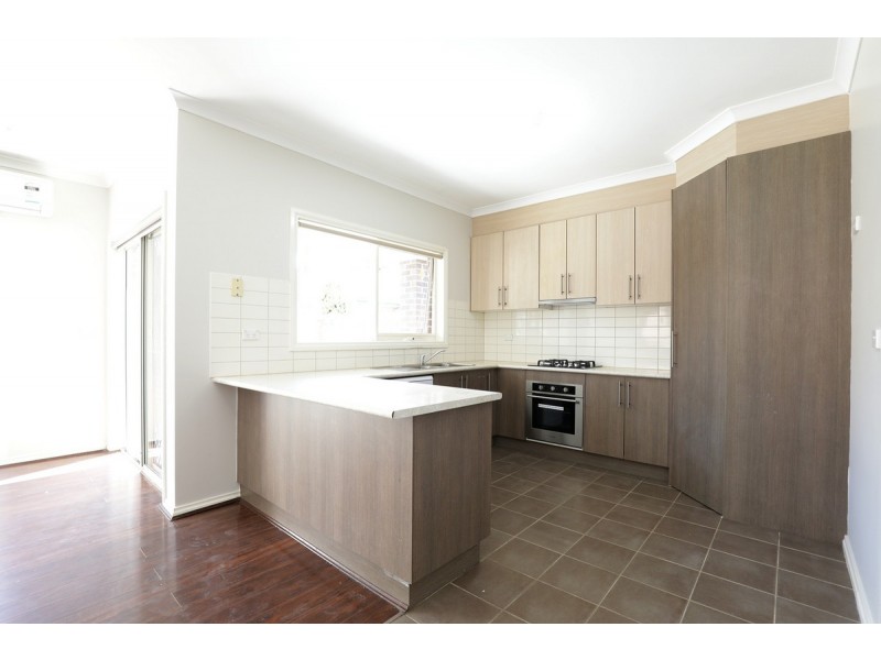 2/14 Harold Street, Glenroy VIC 3046