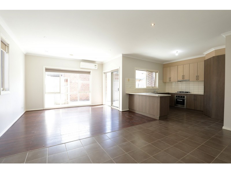 2/14 Harold Street, Glenroy VIC 3046