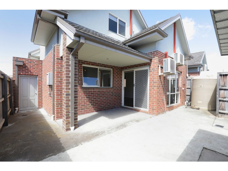 2/14 Harold Street, Glenroy VIC 3046