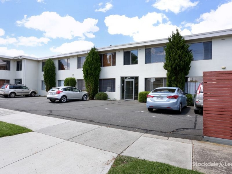 8/77 Chapman Avenue, Glenroy VIC 3046