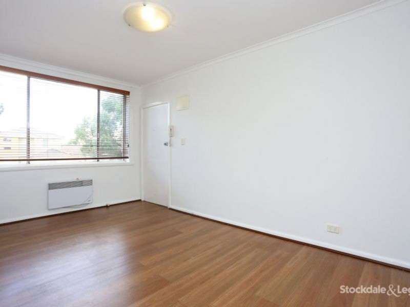8/77 Chapman Avenue, Glenroy VIC 3046