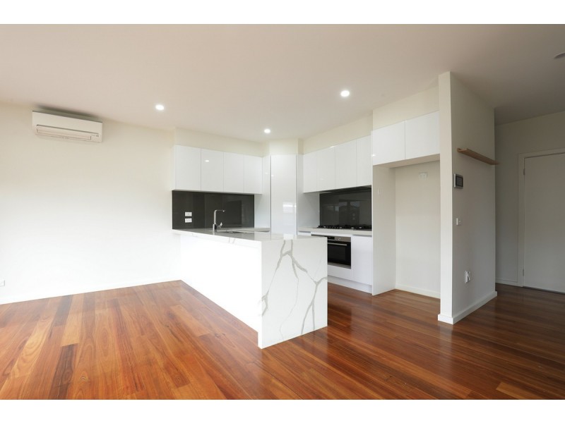 1/28 Curie Avenue, Oak Park VIC 3046
