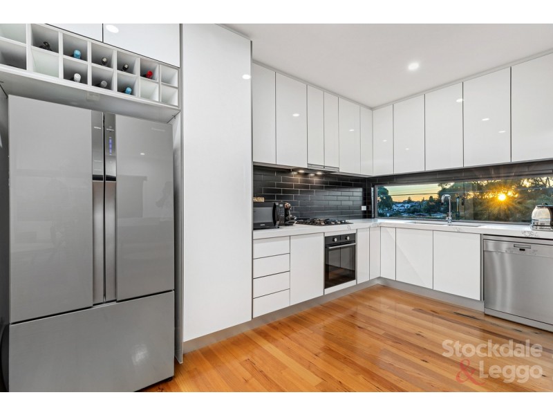 1/232 Waterloo Road, Oak Park VIC 3046