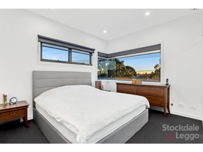 1/232 Waterloo Road, Oak Park VIC 3046