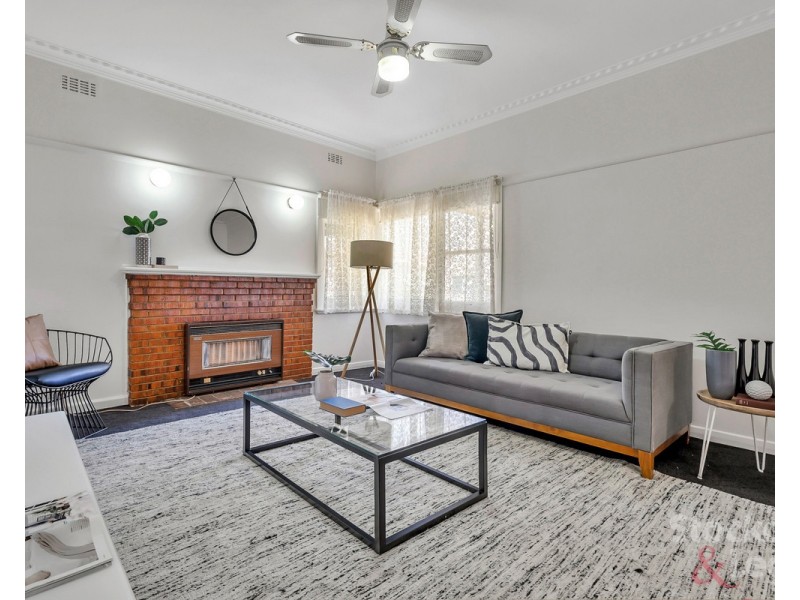 3 Dickens Street, Pascoe Vale South VIC 3044