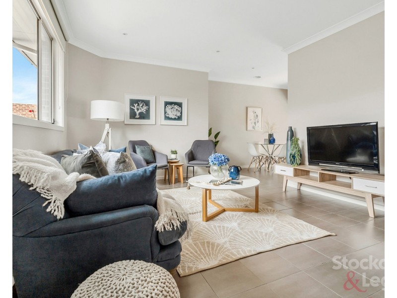 2/49 Melbourne Avenue, Glenroy VIC 3046