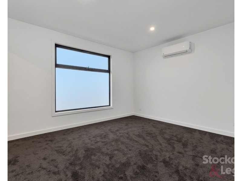 2/73 Hubert Avenue, Glenroy VIC 3046