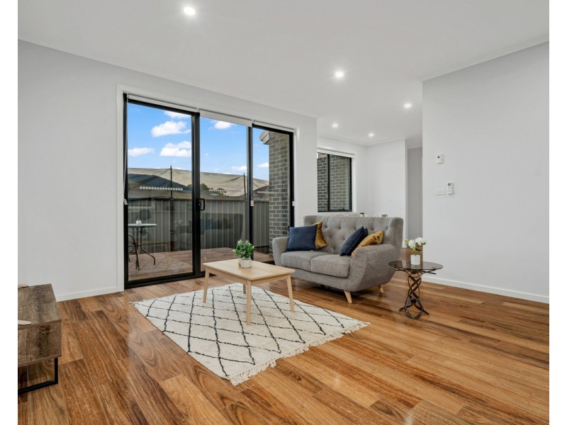 2/117 John Street, Glenroy VIC 3046