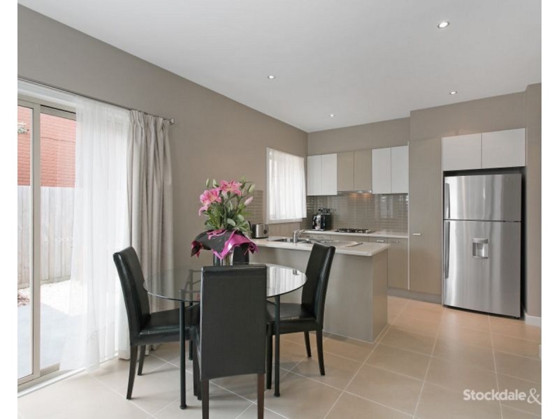 1/10 Leonard Avenue, Glenroy VIC 3046