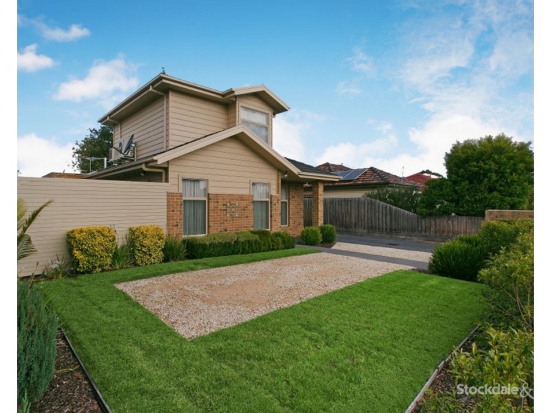1/10 Leonard Avenue, Glenroy VIC 3046