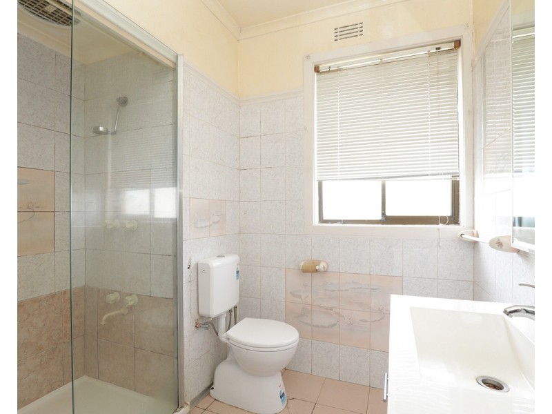 1 Biltris Court, Jacana VIC 3047