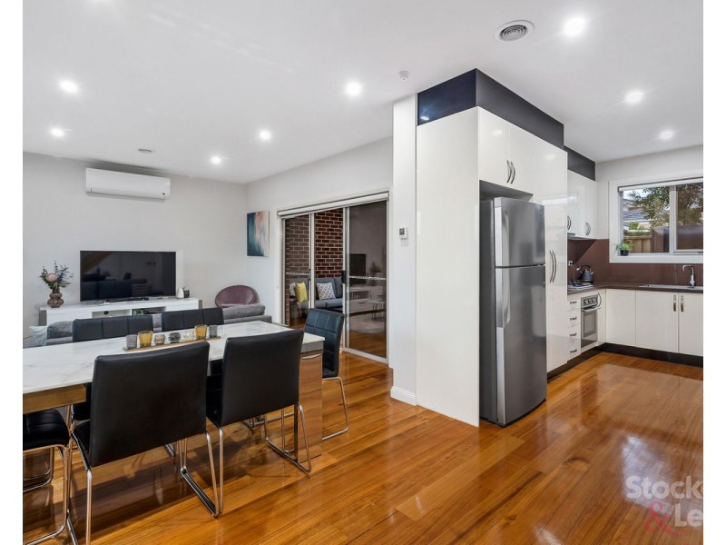 2/19 Isla Avenue, Glenroy VIC 3046