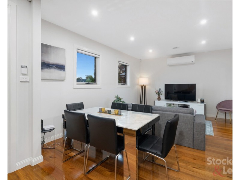 2/19 Isla Avenue, Glenroy VIC 3046