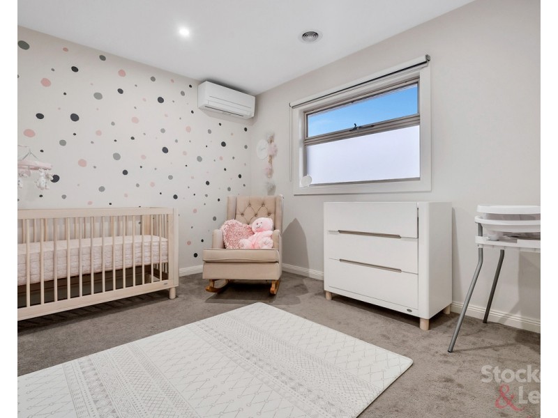 2/19 Isla Avenue, Glenroy VIC 3046