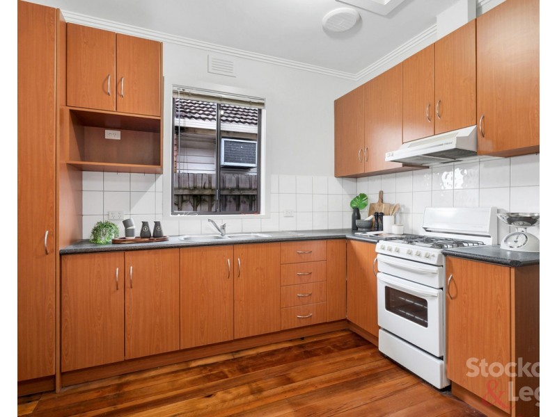 10 Dickinson Street, Hadfield VIC 3046