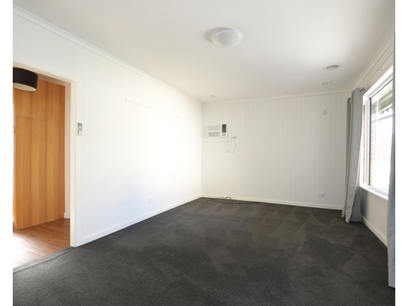 139 Sunset Boulevard, Jacana VIC 3047