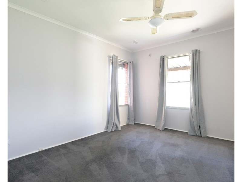 139 Sunset Boulevard, Jacana VIC 3047