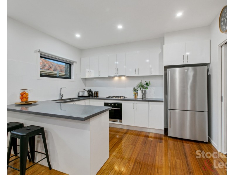 2/10 Caldwell Street, Glenroy VIC 3046