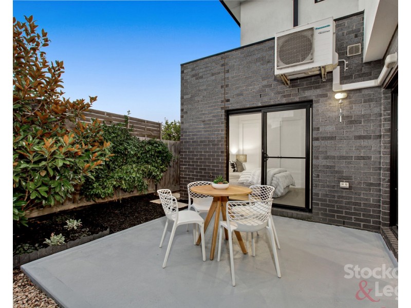 2/10 Caldwell Street, Glenroy VIC 3046
