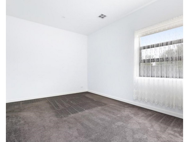 3/10 Valdoone Court, Oak Park VIC 3046