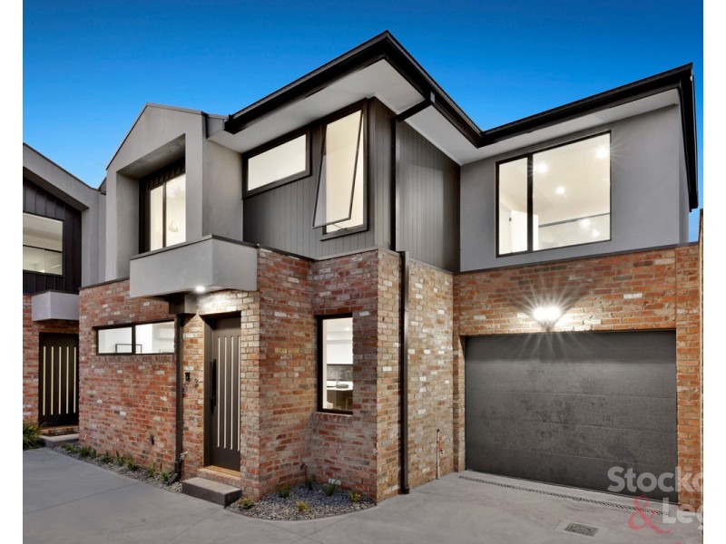 2/27 Neil Street, Hadfield VIC 3046