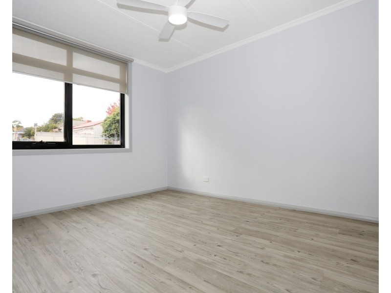 3/64 New Road, Oak Park VIC 3046