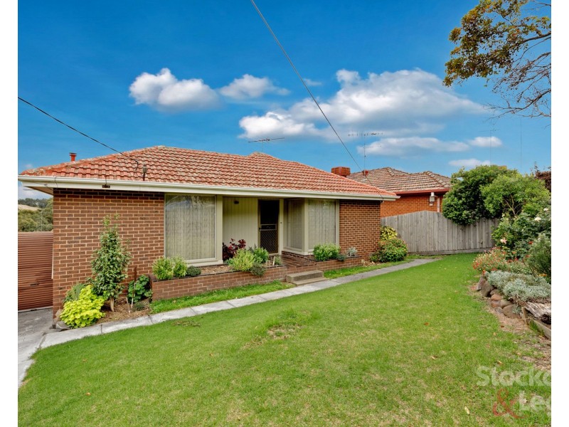 40 Valley Crescent, Glenroy VIC 3046