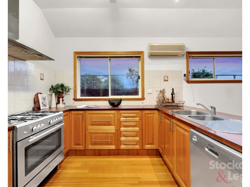 27 Acacia Street, Glenroy VIC 3046