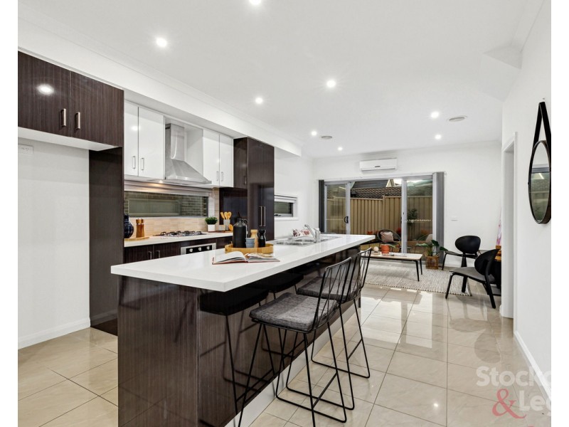 2/39-41 Valencia Street, Glenroy VIC 3046