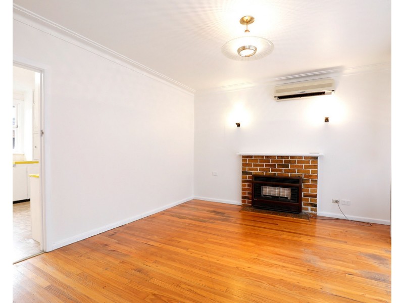 17 Gish Court, Hadfield VIC 3046