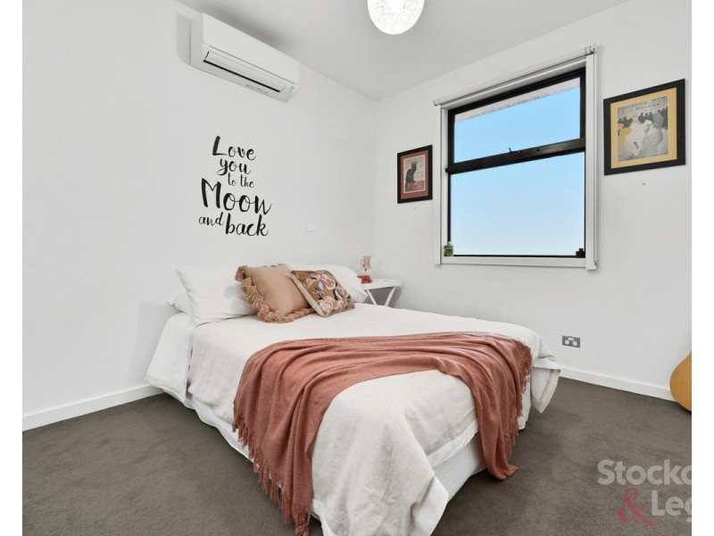 2/46 Augustine Terrace, Glenroy VIC 3046
