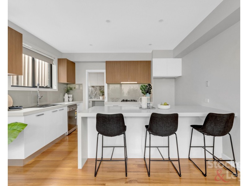 61 Xavier Street, Oak Park VIC 3046