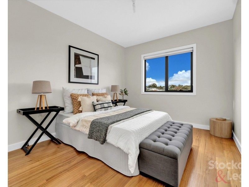 61 Xavier Street, Oak Park VIC 3046