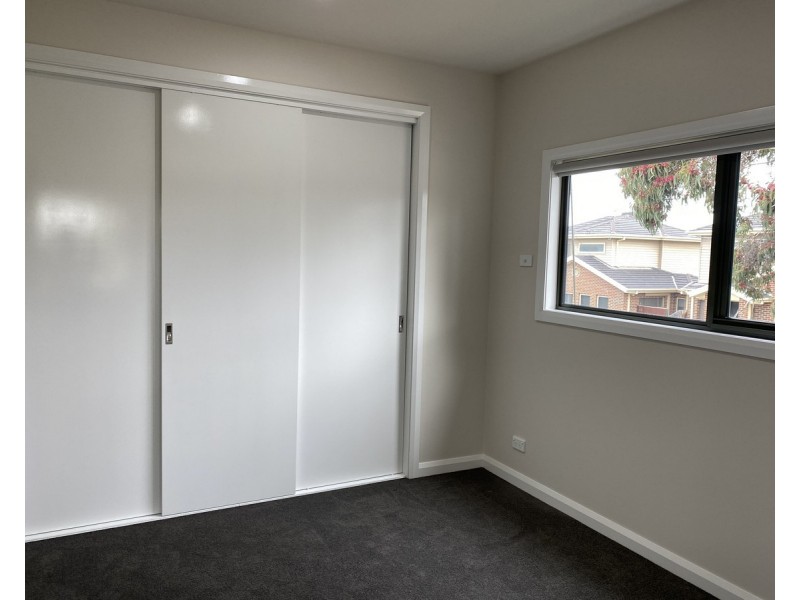 1/24 Maude Avenue, Glenroy VIC 3046