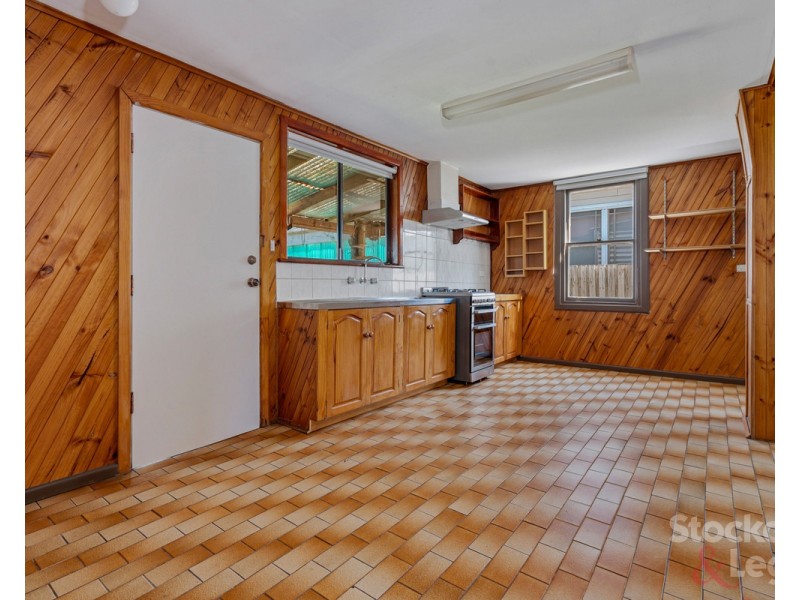 13 Molesworth Street, Coburg VIC 3058