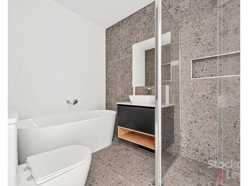 2/45 Widford Street, Glenroy VIC 3046