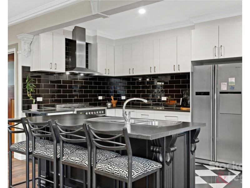 26 Middle Street, Hadfield VIC 3046